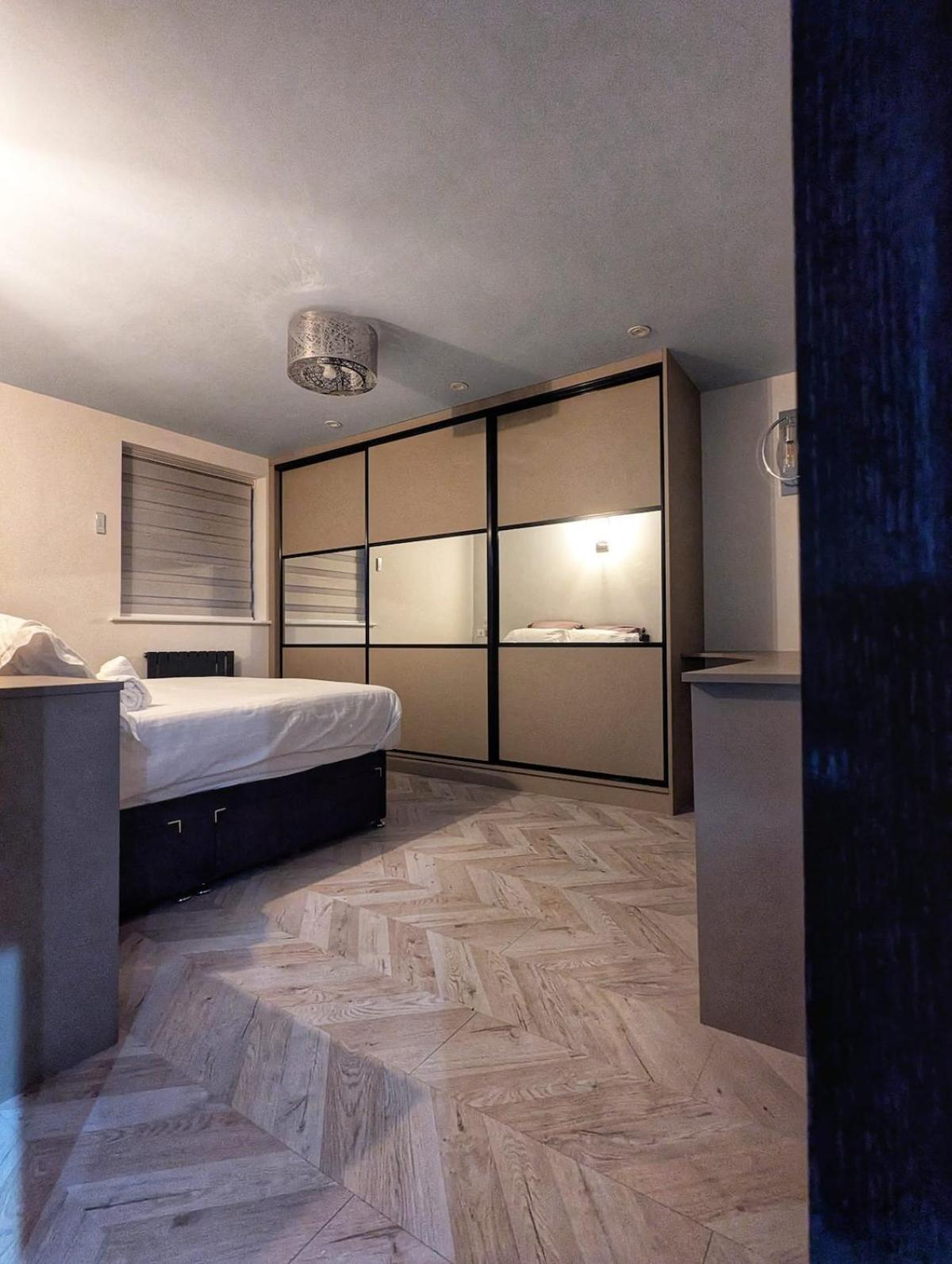 Beautiful 5 Bedroom Home Sleeps 12 People In Manchester Exteriér fotografie